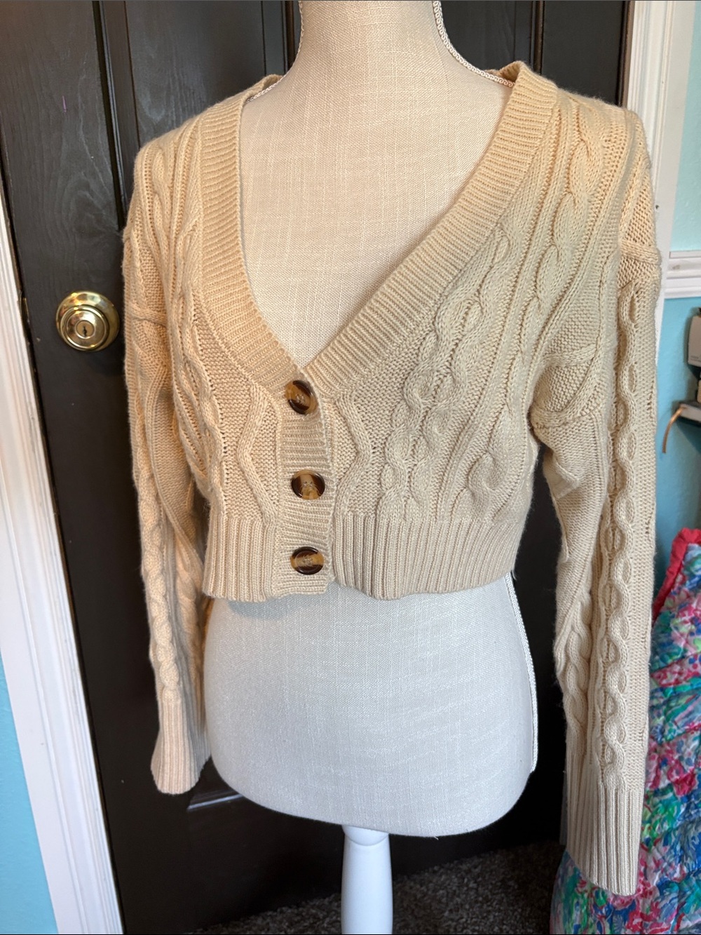 Princess Polly Beige Cropped Cable Knit V-Neck Cardigan